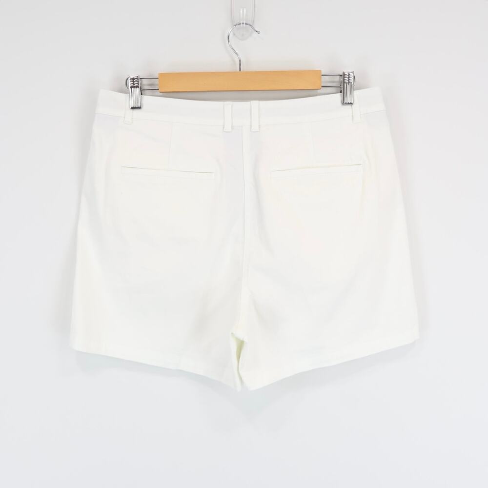 NWT J.Crew Women's 4" Heritage Classic Chino Short White Size 8 - Picture 4 of 9
